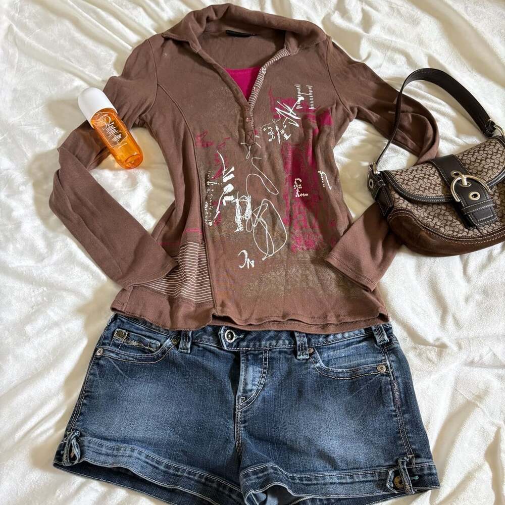 ORLY Vintage Y2K Brown Long Sleeve Polo Top with Graphic Print